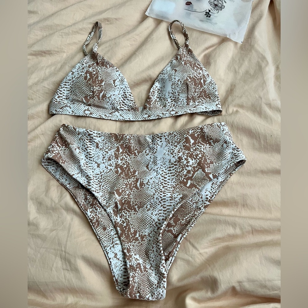 RUUHEE High waisted Bikini